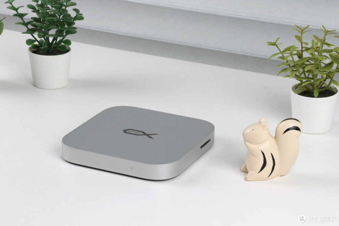 Mac Mini M4丐版不再捉襟见肘 零刻Mate mini雷电5扩展坞助你起飞