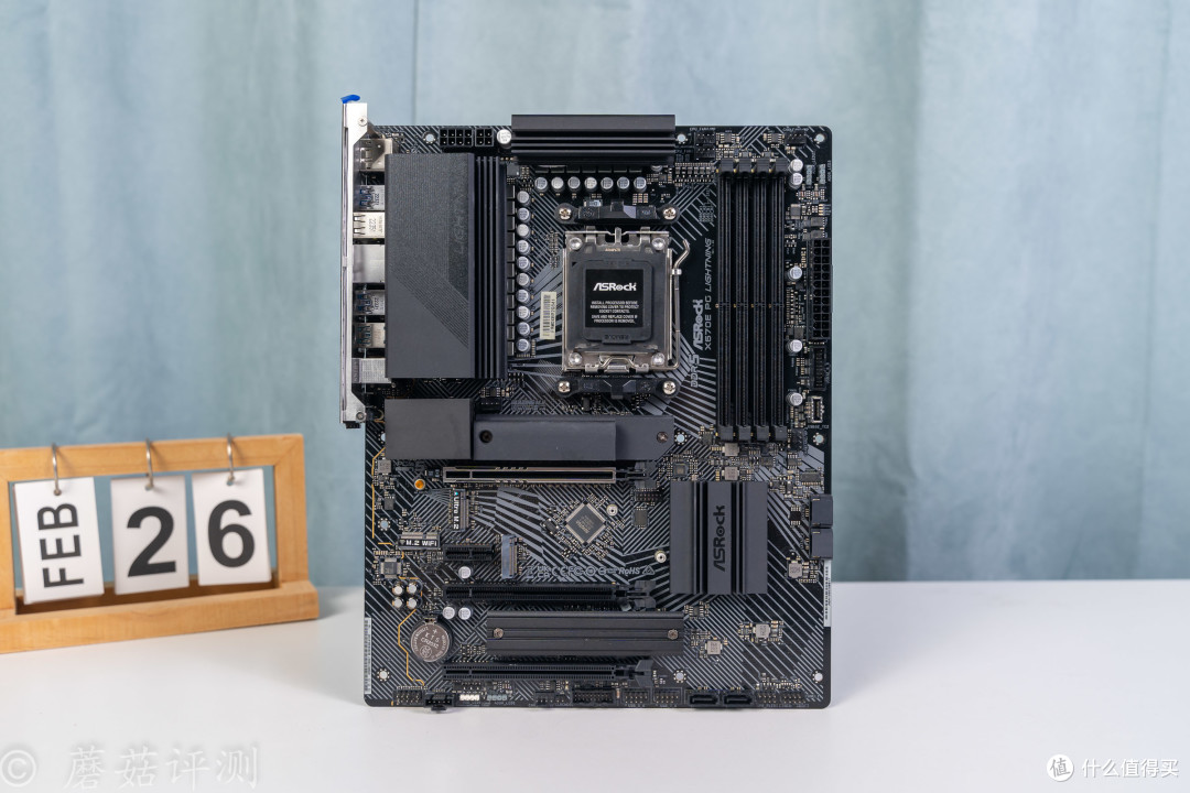 X870也就那样,X670性价比出众,华擎X670E PG Lighting主板 装机