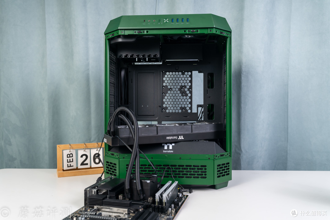 X870也就那样,X670性价比出众,华擎X670E PG Lighting主板 装机