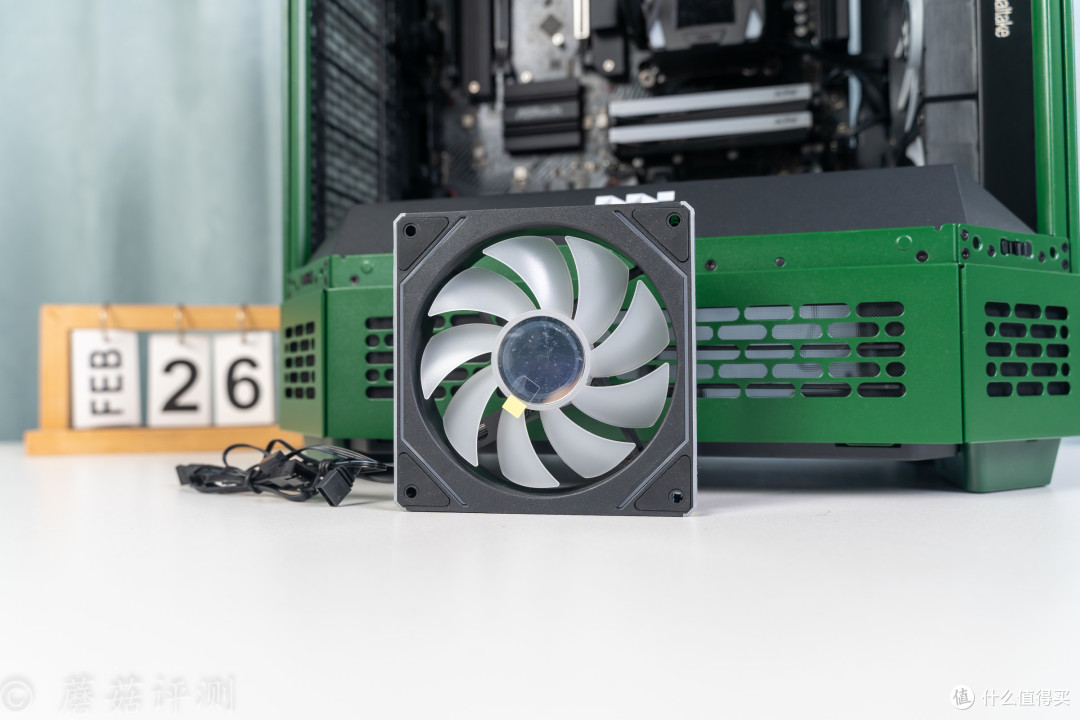 X870也就那样,X670性价比出众,华擎X670E PG Lighting主板 装机