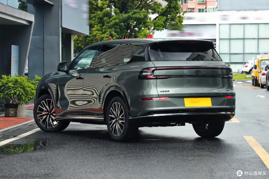 15万预算想买插混SUV,长安启源Q07竞对宋L DM,哪个更好?