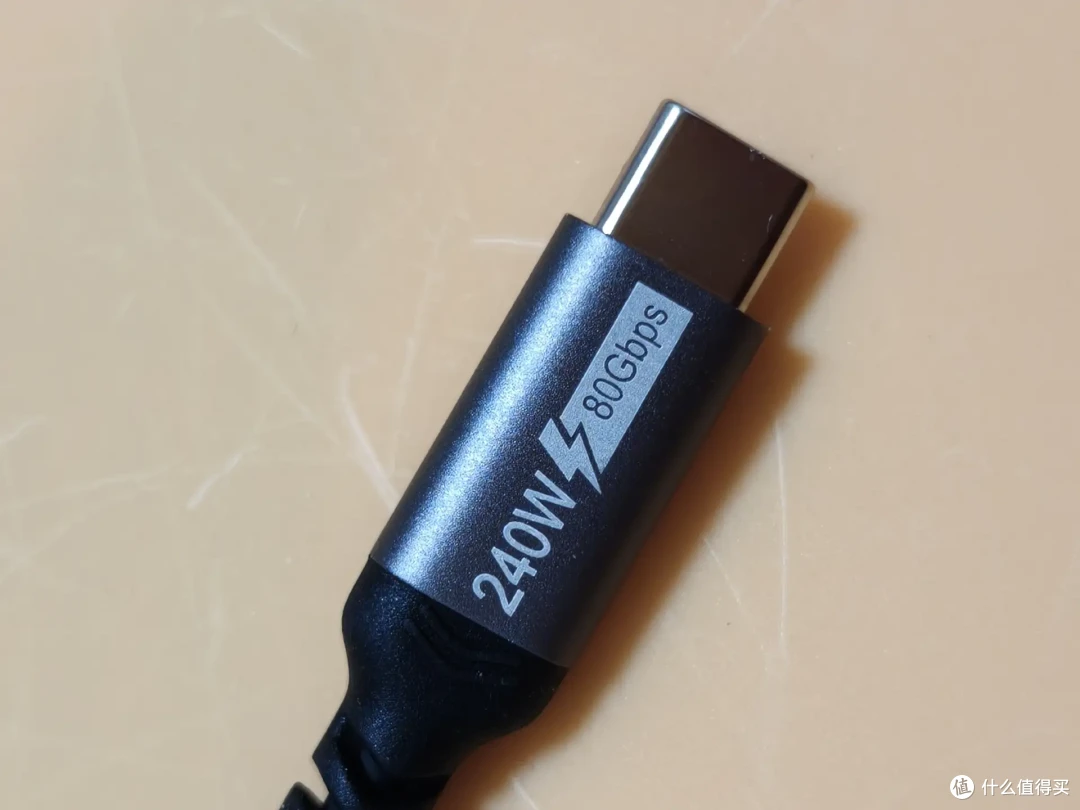 酷乐炫 USB4 同轴数据线评测:一线全能,体验升级