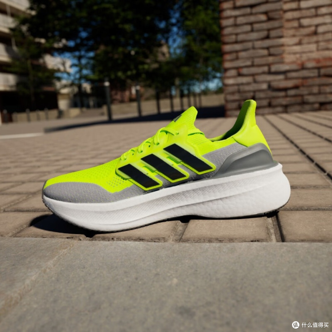 阿迪达斯Ultraboost 5:跑步的理想伴侣