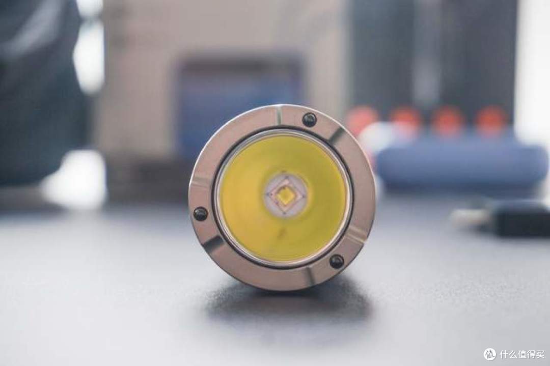 三光齐聚,一筒多用!Fenix LD35R手电开启照明新境界