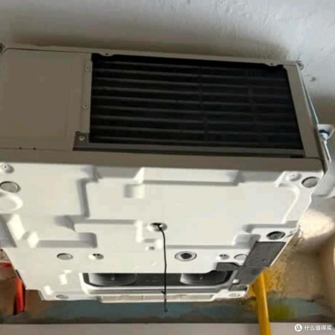 美的厨房空调:制冷与防油烟