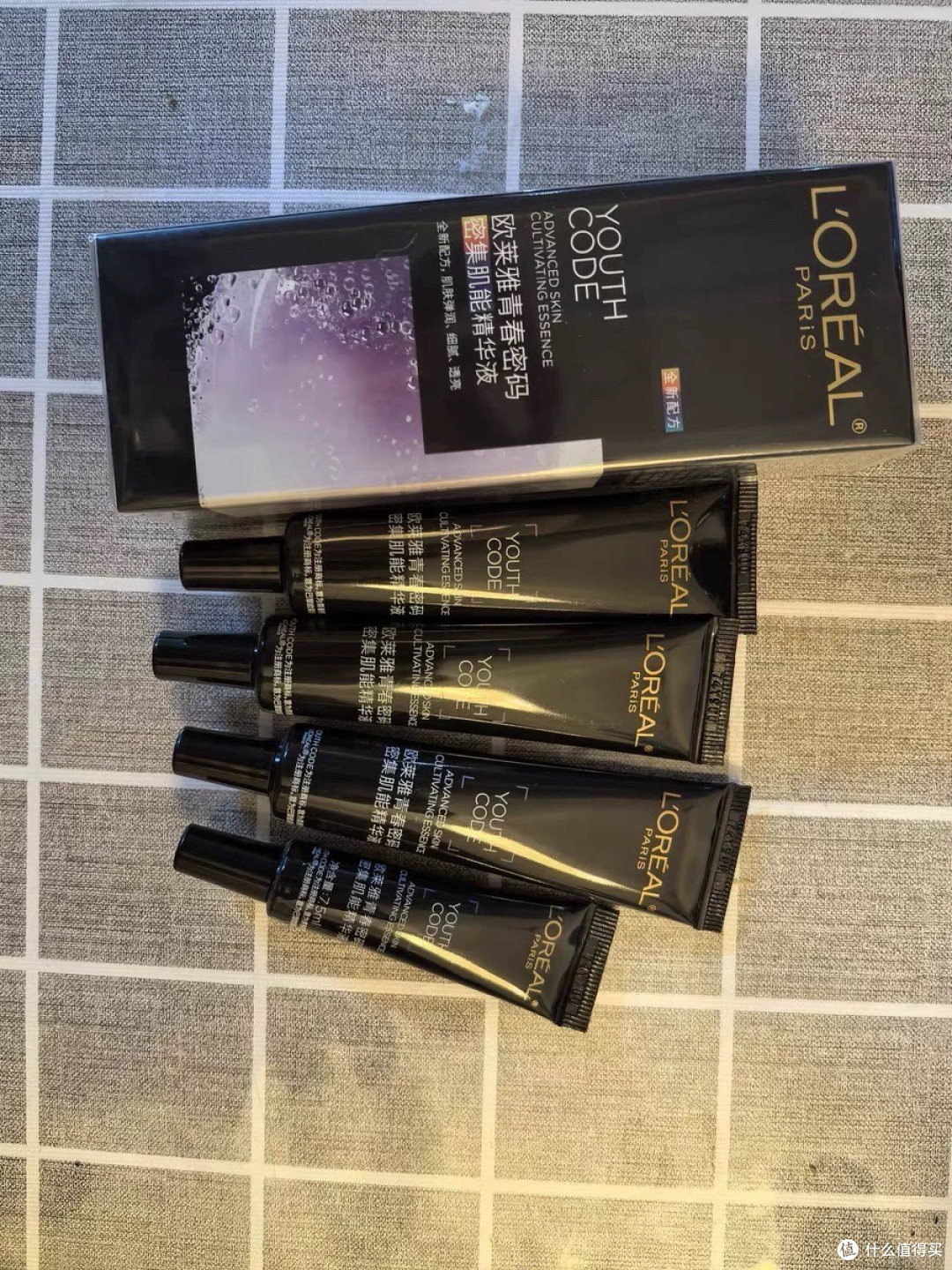 这款精华肌肤逆龄的秘密武器