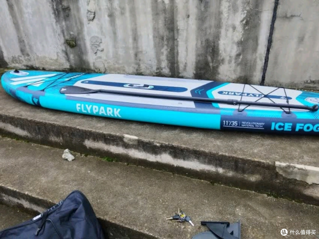 绿巨人冲浪板SUP充气桨板全面测评:多功能水上运动的理想选择