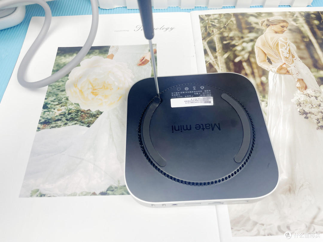 丐版 Mac mini 逆袭神器！零刻Mate Mini扩展坞，轻松扩容16TB