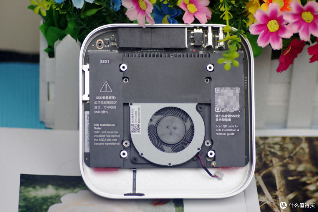 丐版 Mac mini 逆袭神器！零刻Mate Mini扩展坞，轻松扩容16TB