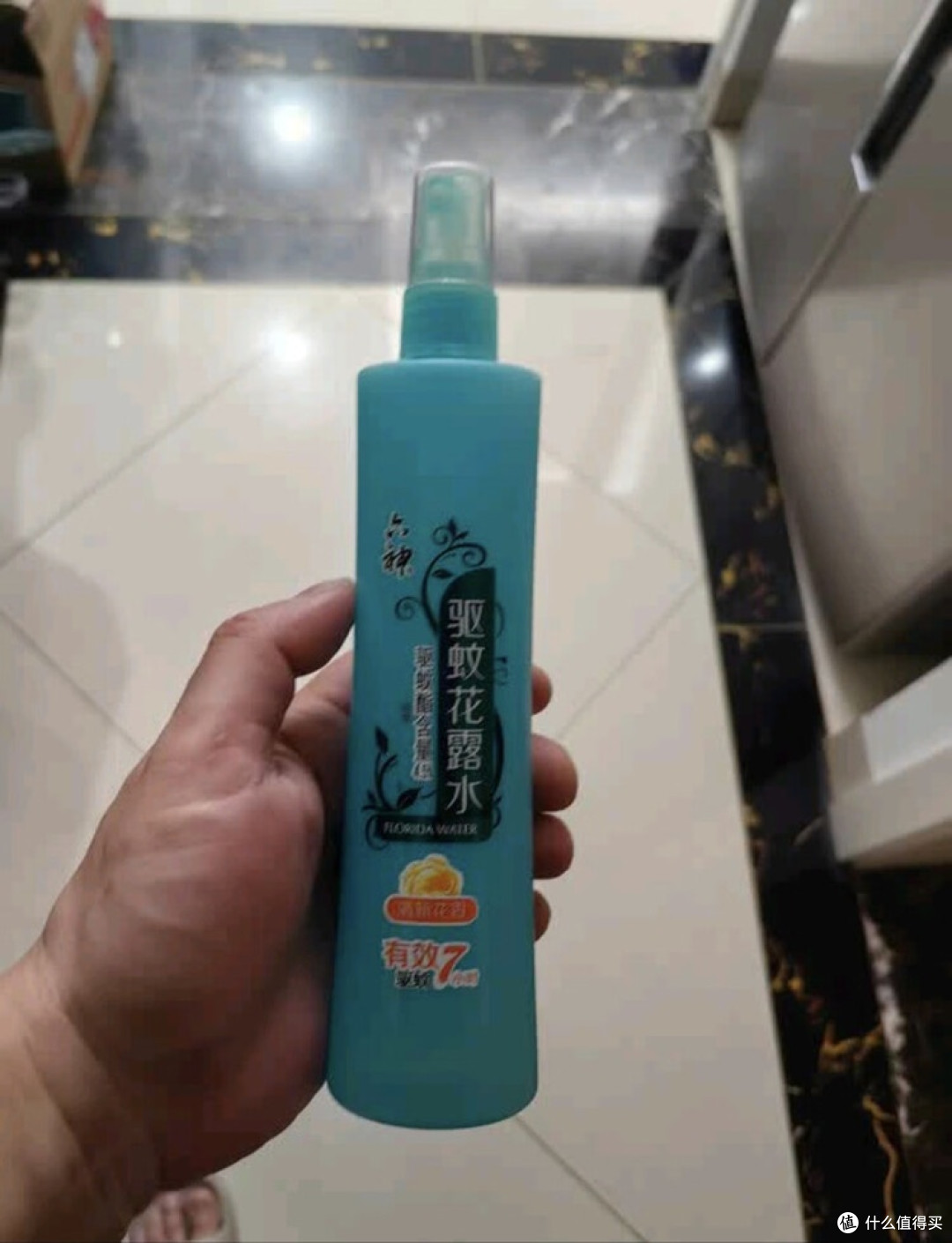 六神驱蚊花露水：国民夏日守护