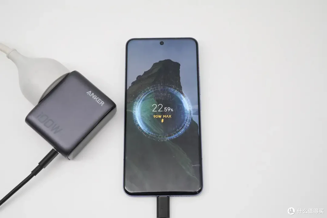 安克智显充Lite100W充电器评测：小米15 Pro 19分钟回血50%！