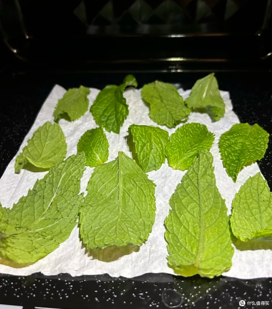 被网友的“微波炉用法”折服了,以为只能热菜,没想到用途这么广