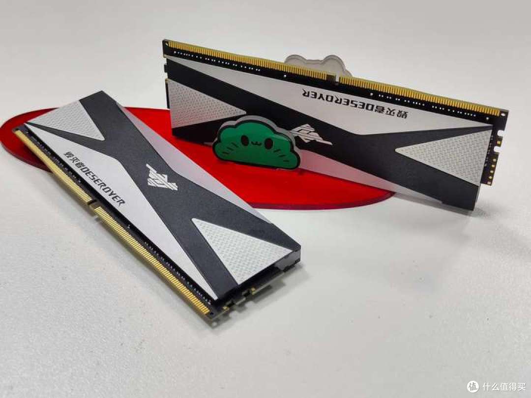 DDR4后时代的荣光,毁灭者-战舰PUY16GX2 4000 C18 CJR内存条实测