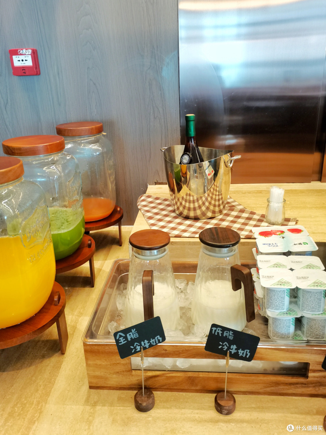除了没泳池就是四星以上水准,—不到300的兰州高新雁滩美仑酒店