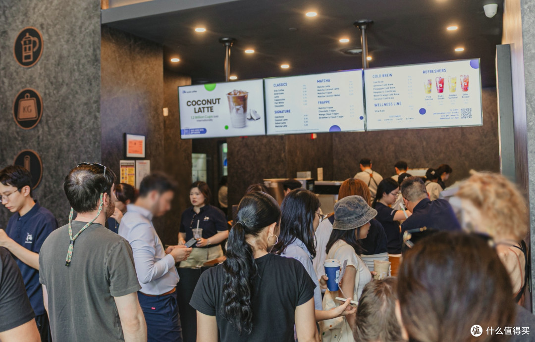 瑞幸咖啡美国首开两店，全球化战略持续升级