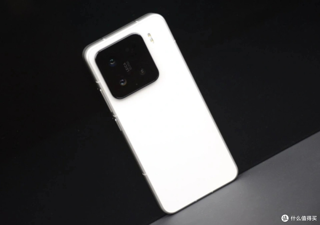 小米15跌至“新低价”,16GB+1TB跳水1450元,90W+骁龙8至尊版