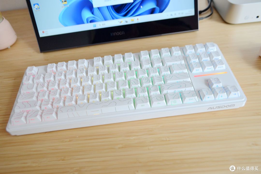 玩家实测阿斯盾 H87 三模客制化机械键盘:性价比之王实至名归