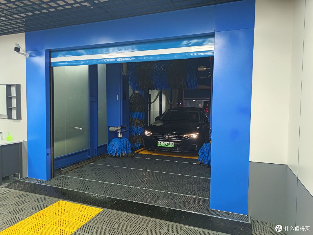 头部品牌靠技术突围,现在入局如何抢占万亿汽车后市场?