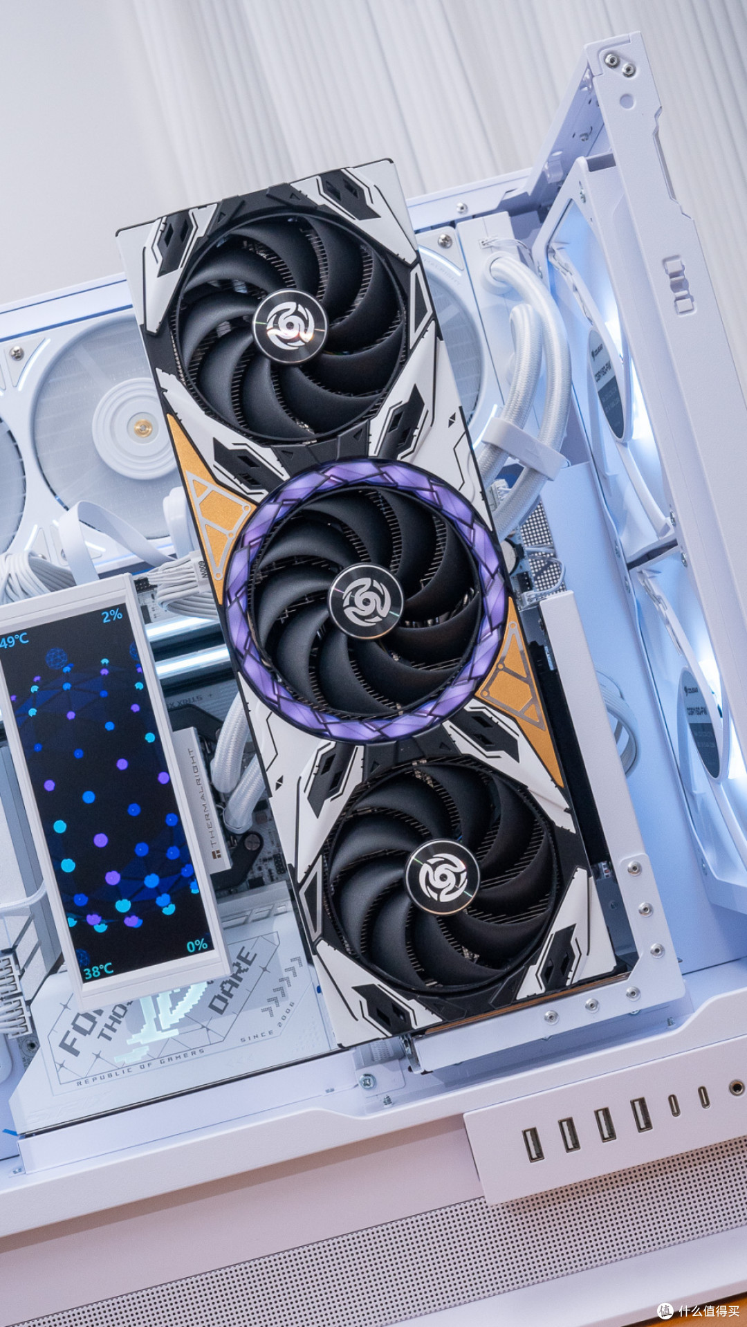 桌面C位：华硕X870吹雪+索泰5070Ti天启+骨伽 双擎OmnyX装机分享