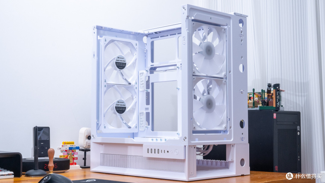 桌面C位：华硕X870吹雪+索泰5070Ti天启+骨伽 双擎OmnyX装机分享