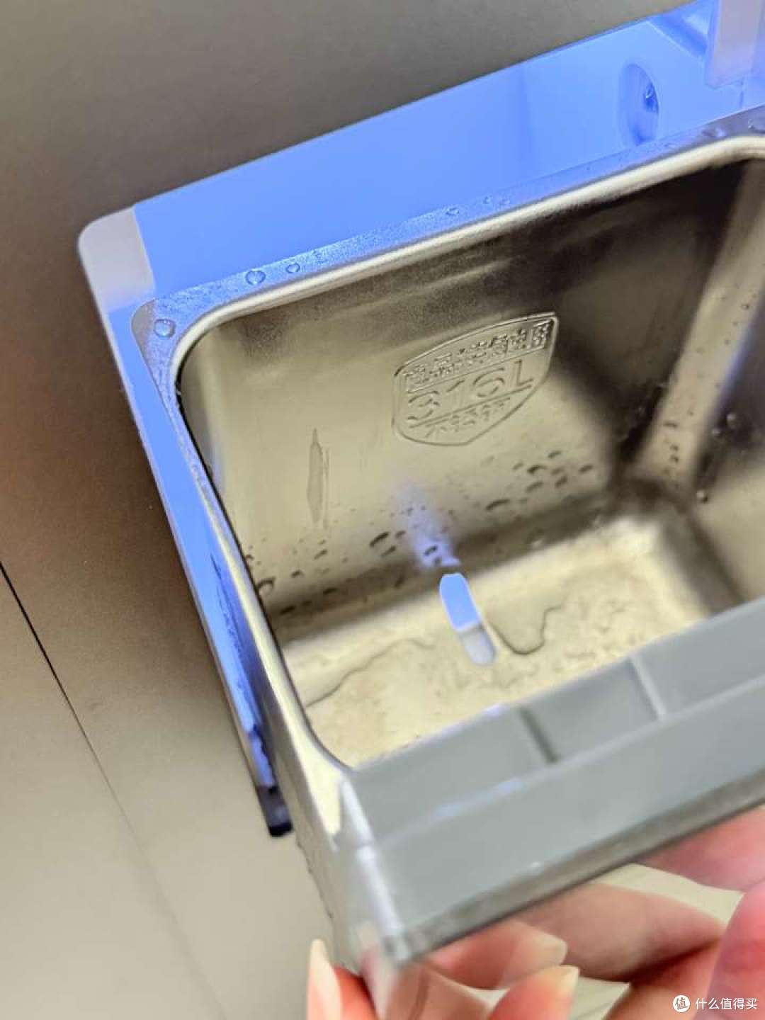 搬新家,是买饮水机、净水器还是净饮机?