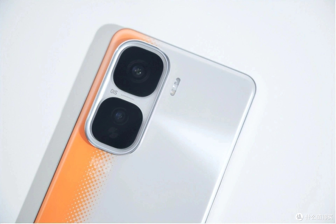 2025年国补后,3款16GB+512GB大跳水的旗舰,一步到位用六年