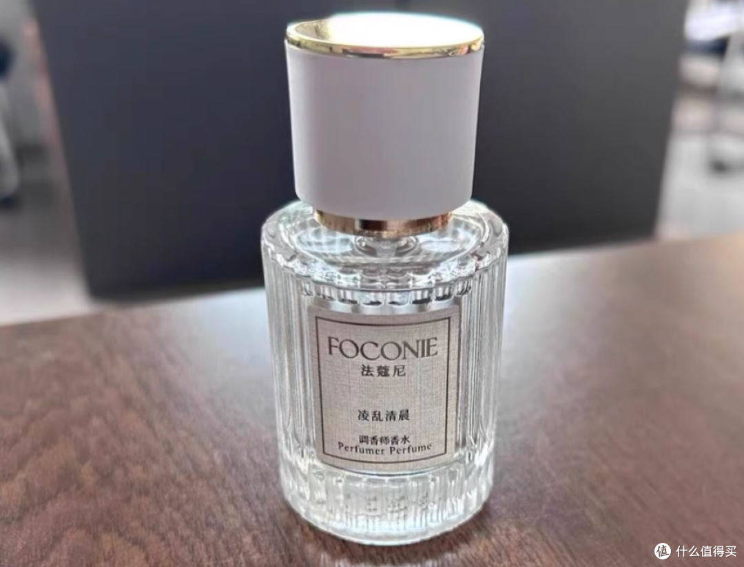 邂逅FOCONIE法蔻尼“凌乱清晨”:茉莉花香的浪漫之约