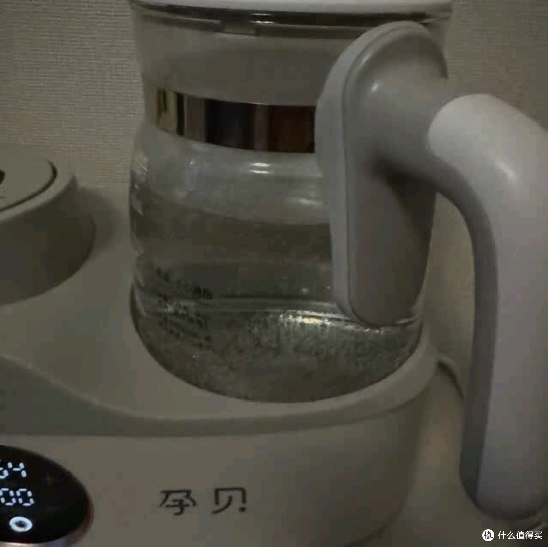 孕贝电动摇奶器+暖奶器二合一恒温水壶：婴儿喂养新神器