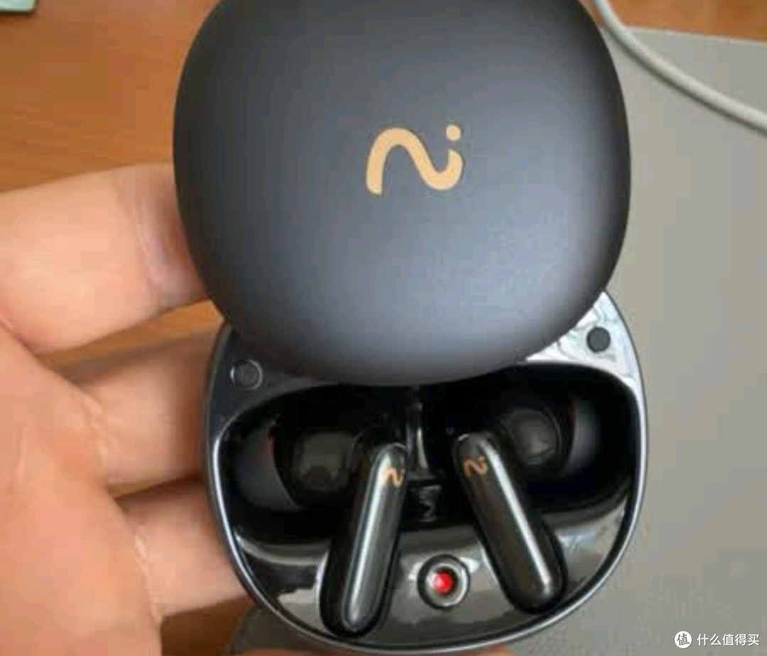 科大讯飞AI会议降噪无线蓝牙耳机Pro 3:会议与日常的得力助手