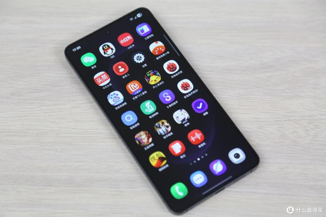 轻薄旗舰也能兼顾全面性能 体验三星Galaxy S25 Edge