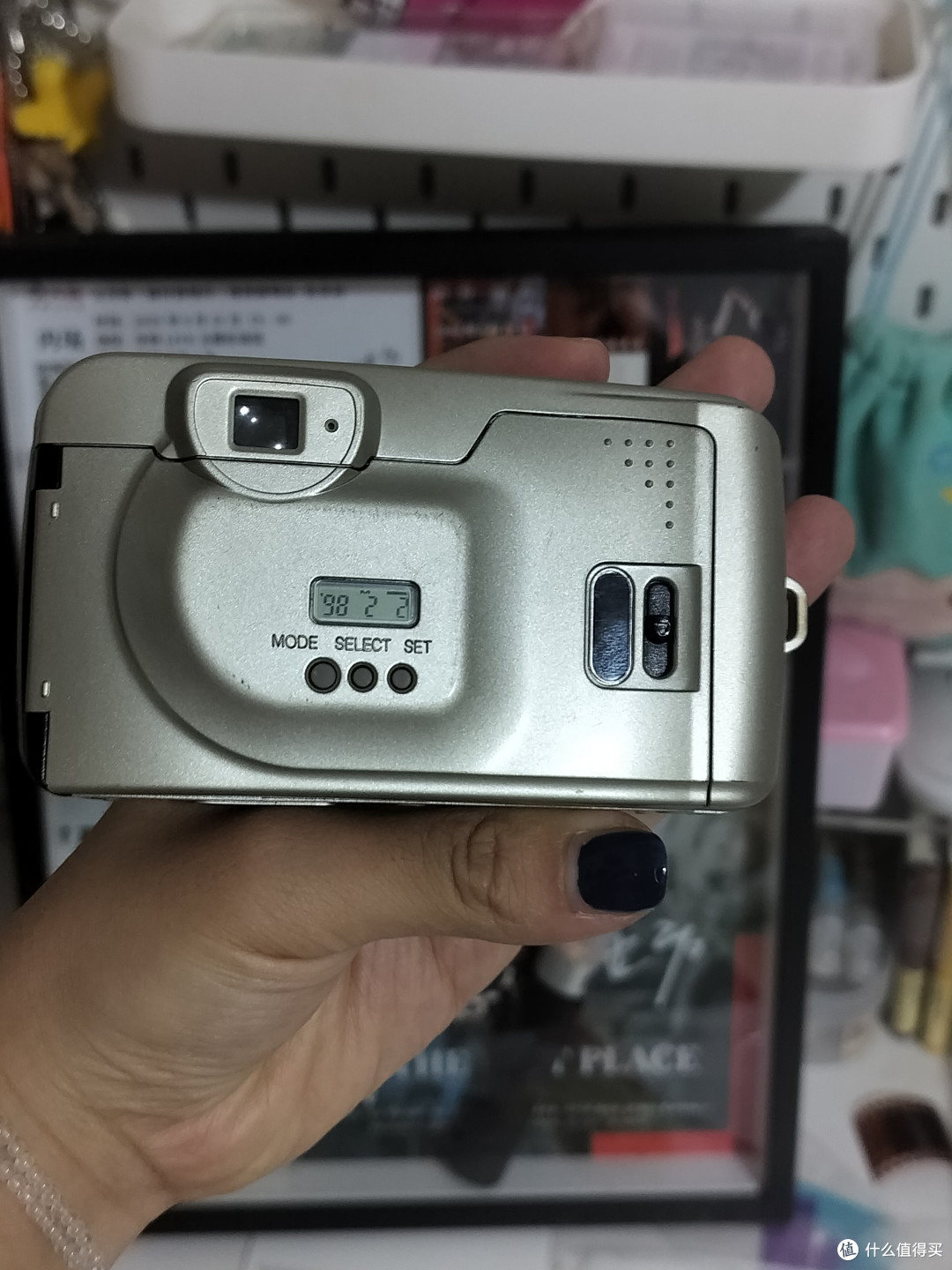谁说胶片机过时了?这台百元相机拍出了我的复古情怀