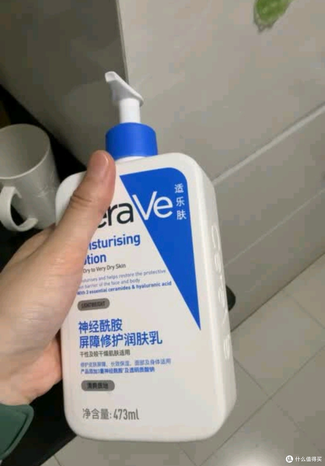 干燥肌的“救命稻草”:我与适乐肤保湿润肤乳的日常