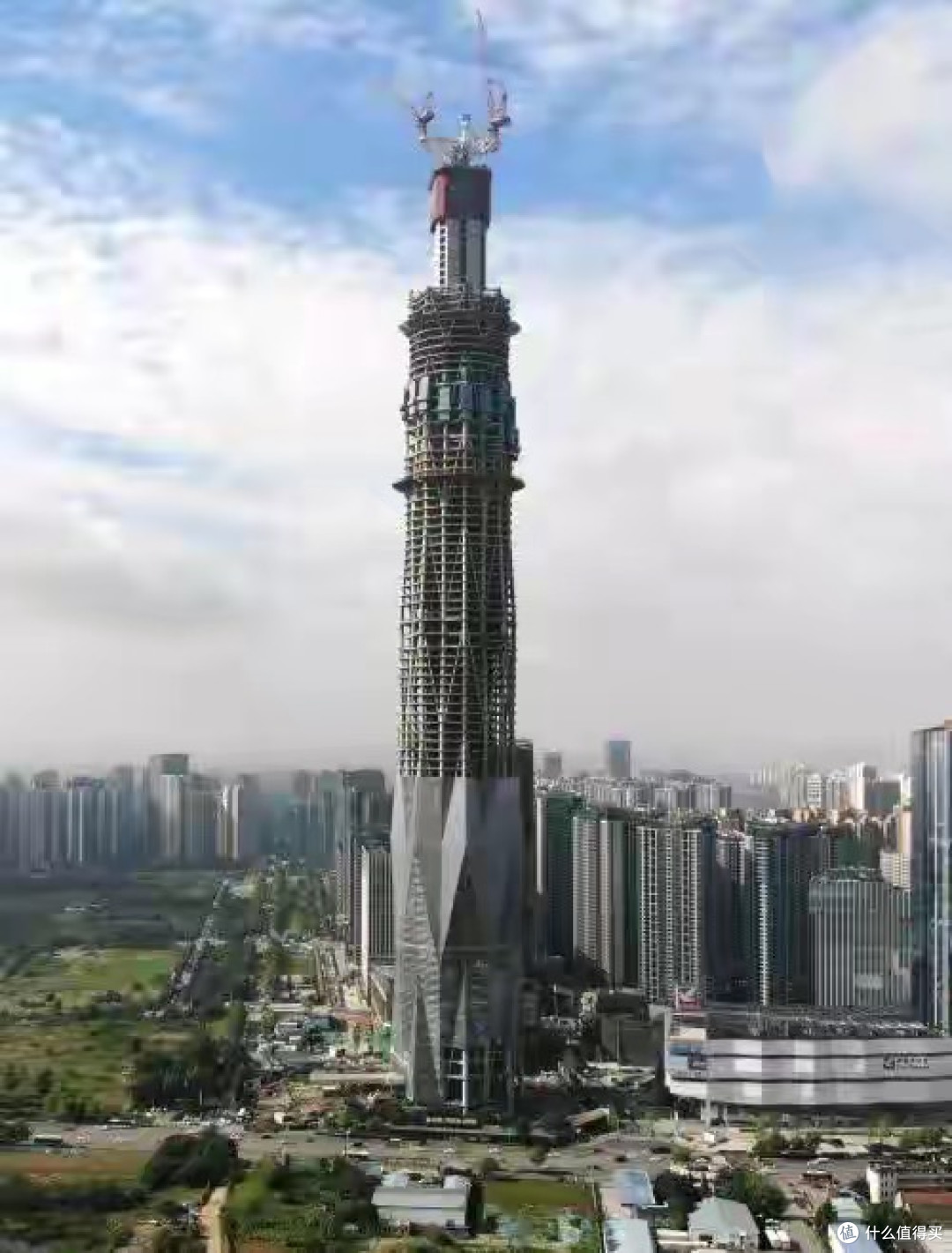 西南一高楼全面重启！成都绿地蜀峰468开启城市地标复兴之路