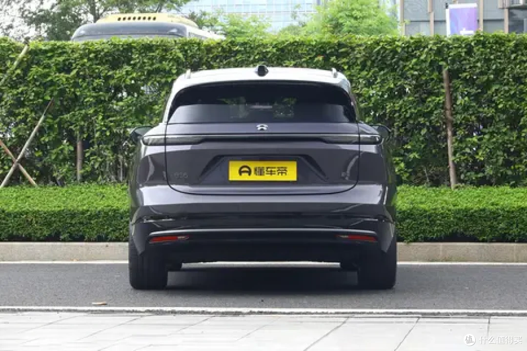 蔚来ES6限时优惠5.43万,5年免费换电,买车5年不用交电费?