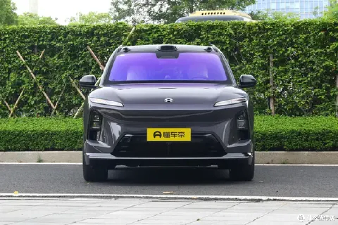 蔚来ES6限时优惠5.43万,5年免费换电,买车5年不用交电费?