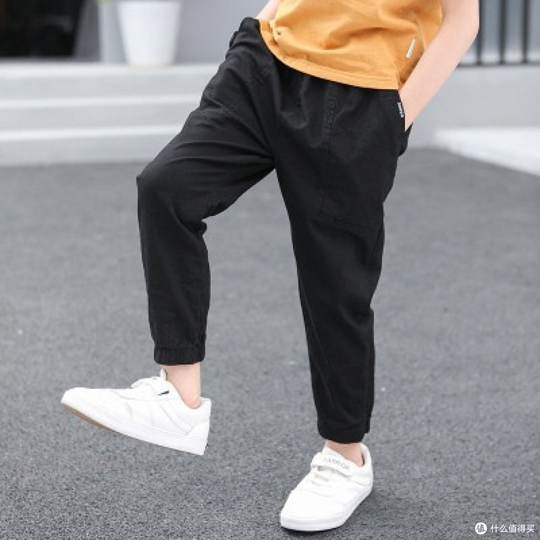 夏天穿什么材质的裤子舒适凉爽