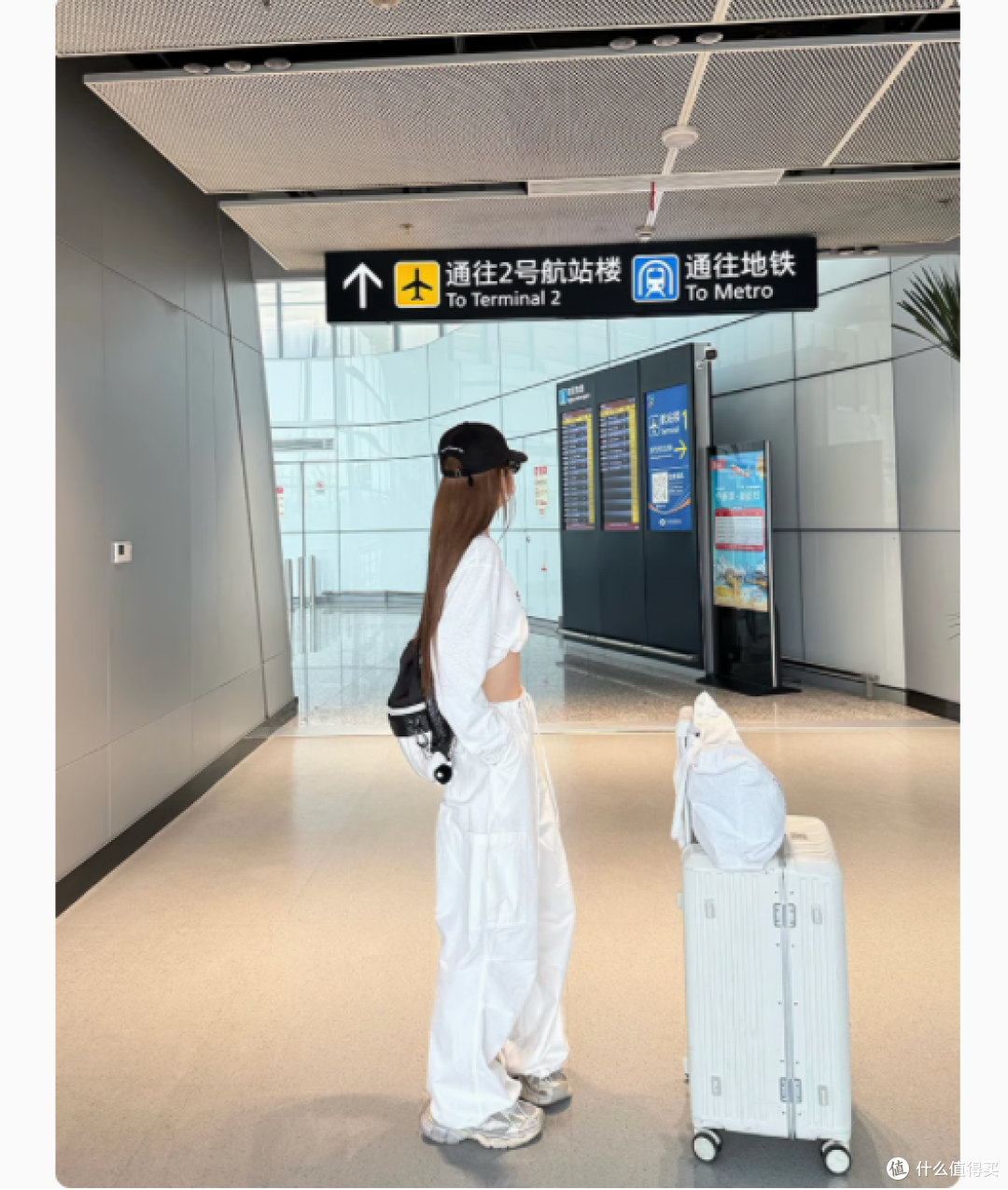 夏日清爽必备！Yilann 一澜白色工装裤，韩系高级感拉满