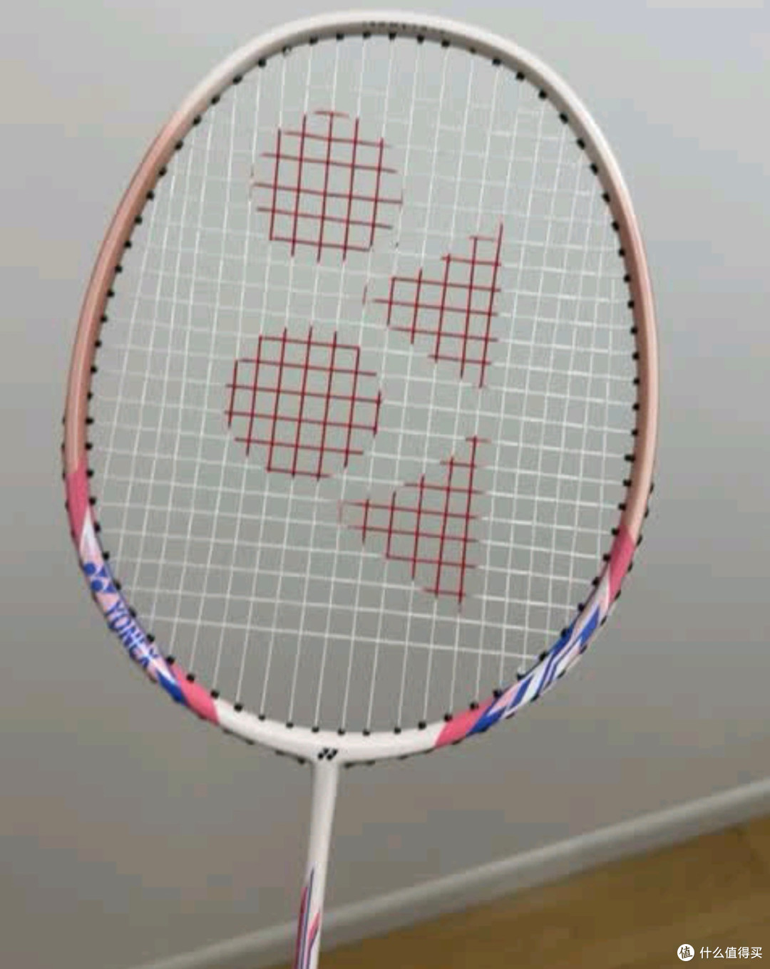 YONEX尤尼克斯NR7000I羽毛球拍对拍:赛场上的轻盈利器