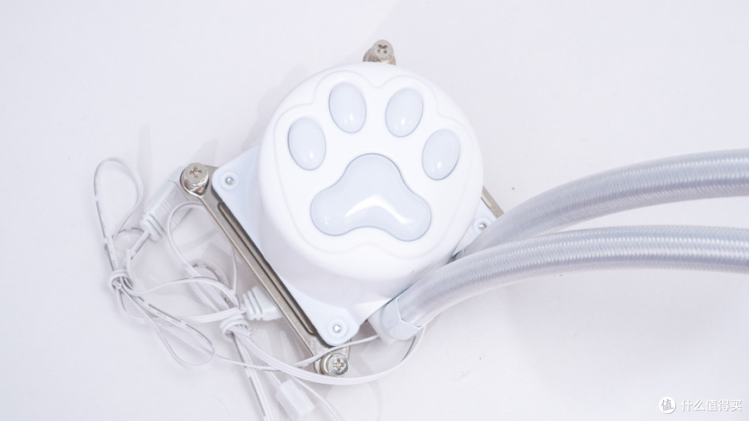 七彩虹橘猫全家桶:RTX 5050 橘猫显卡首发评测分享