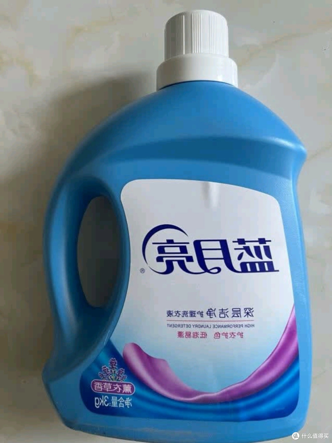 蓝月亮深层洁净护理洗衣液(自然清香500g/瓶)深度测评