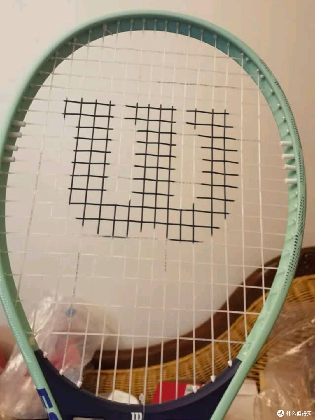 Wilson威尔胜ESSENCE轻量合金初学拍休闲拍测评