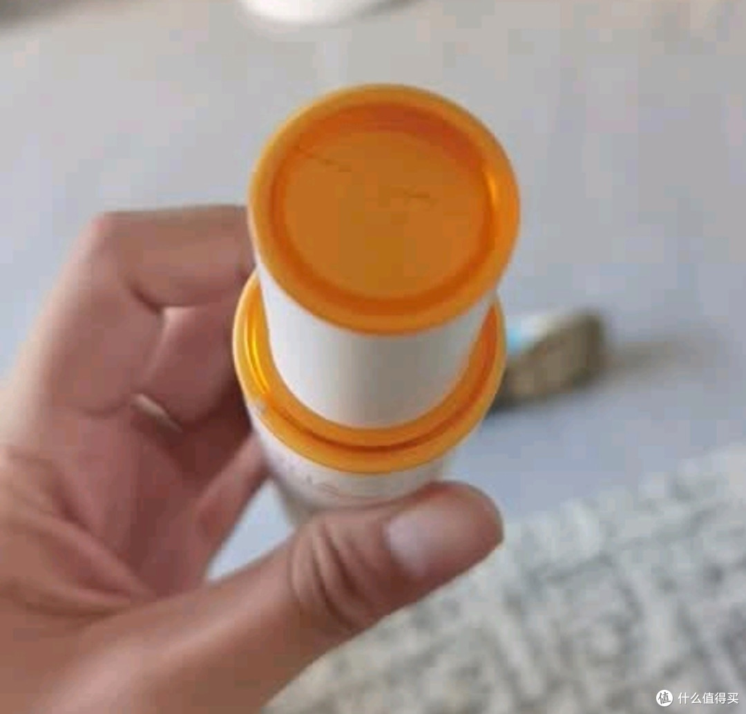 薇诺娜清透防晒乳:与魏大勋同款的防晒宠儿