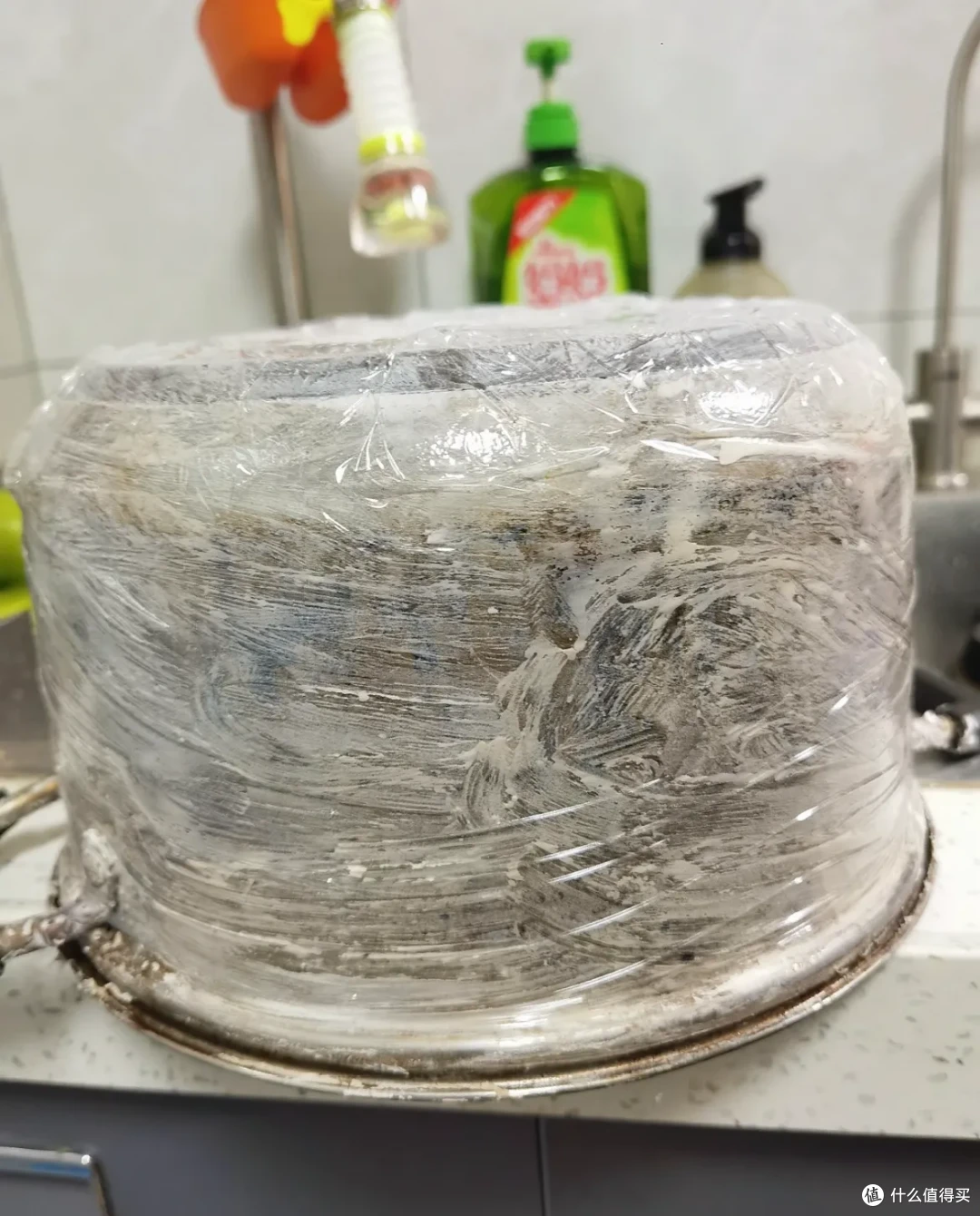 刷净陈年老锅底!这9个锅具清洁方法,让我家的锅「常用常新」