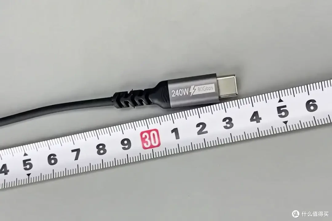 终极进化5万倍速率提升+超细线径——酷乐炫USB4全功能同轴数据线