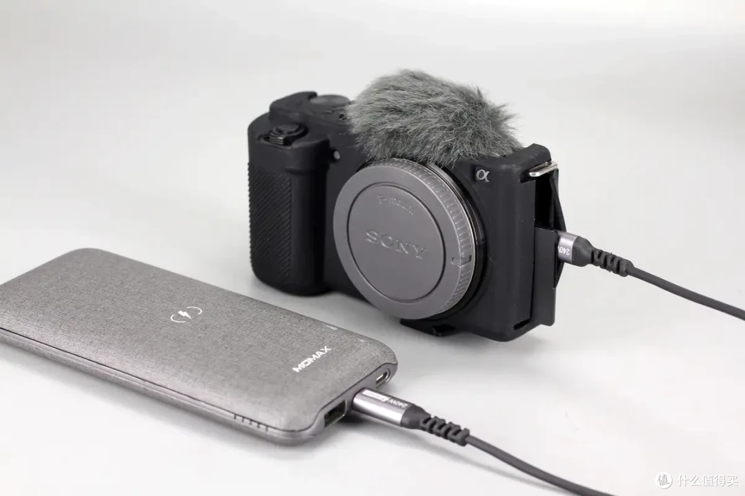 终极进化5万倍速率提升+超细线径——酷乐炫USB4全功能同轴数据线