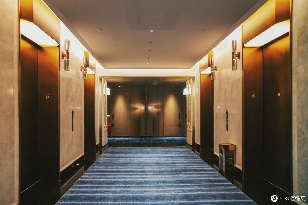 登场即是天花板，我愿意为了这家酒店去旅行