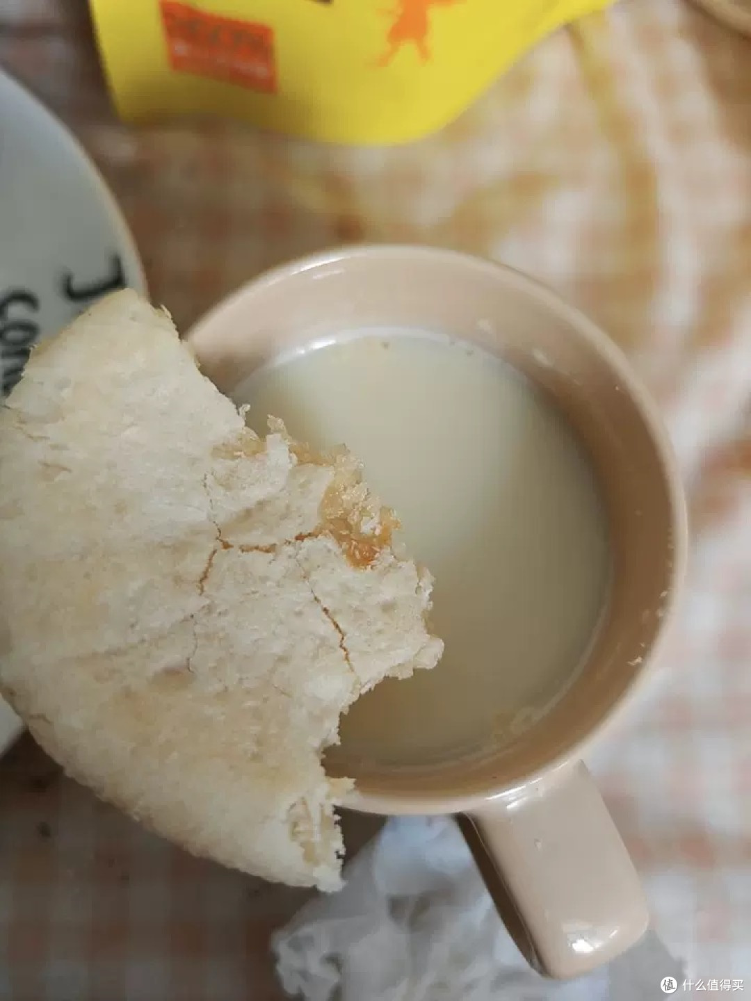漳州传统糕点：白香饼与平和白皮饼的美味之旅