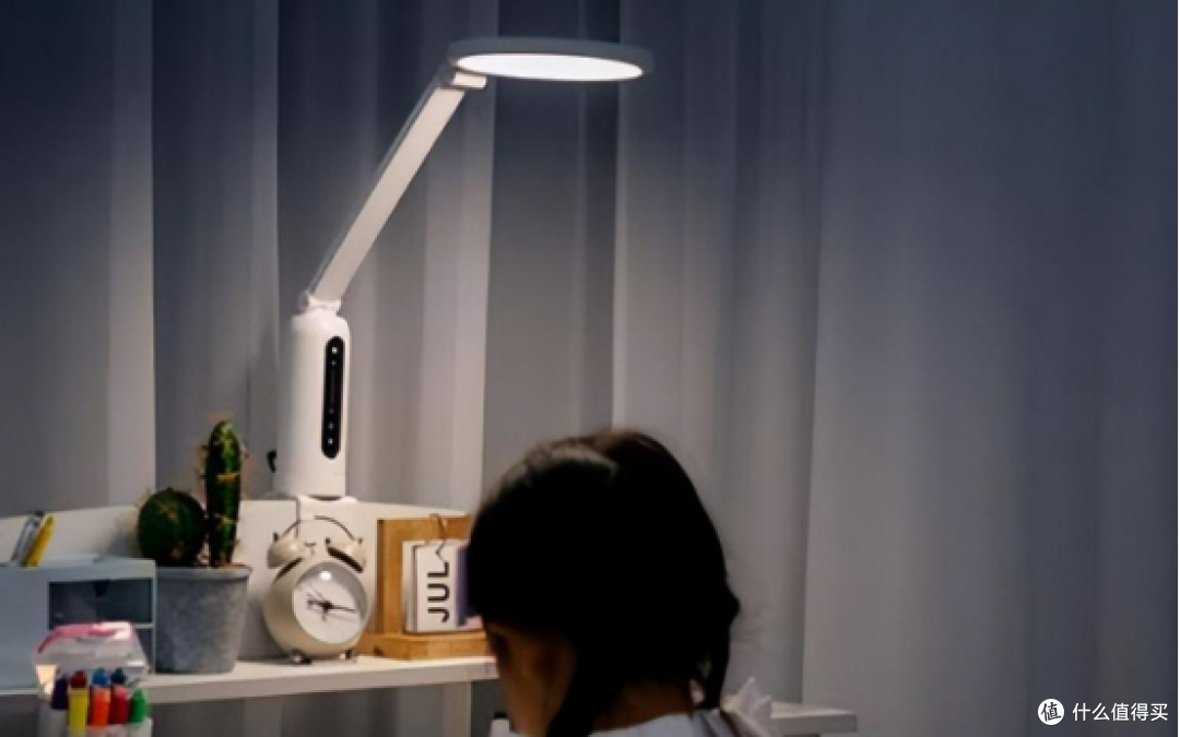 护眼灯哪个品牌最好用?2025年10款公认好用,首选护眼灯真实力!