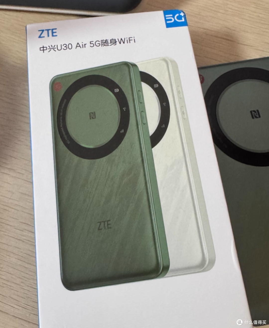 中兴 U30Air 随身 WiFi:走到哪网到哪,流量自由太爽了