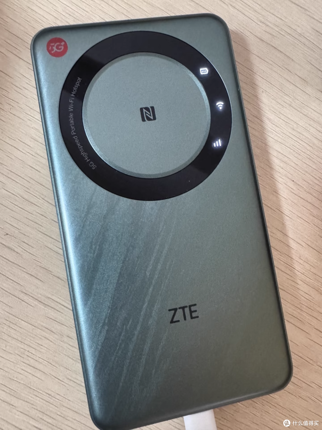 中兴 U30Air 随身 WiFi:走到哪网到哪,流量自由太爽了